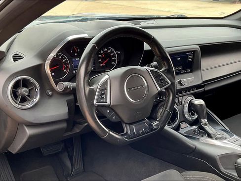 Used 2021 Chevrolet Camaro LT image 16