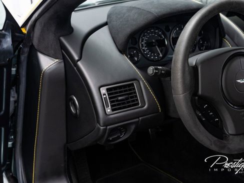Used 2015 Aston Martin V8 Vantage GT image 31