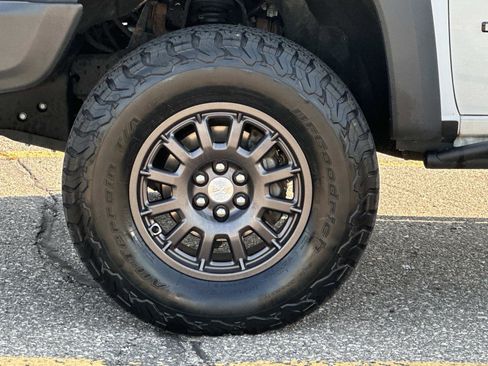 Certified 2019 Chevrolet Colorado ZR2 w/ Colorado ZR2 Bison Edition image 10