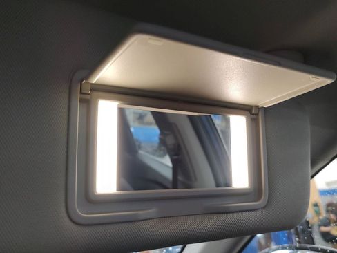 Used 2024 Honda Accord EX image 8