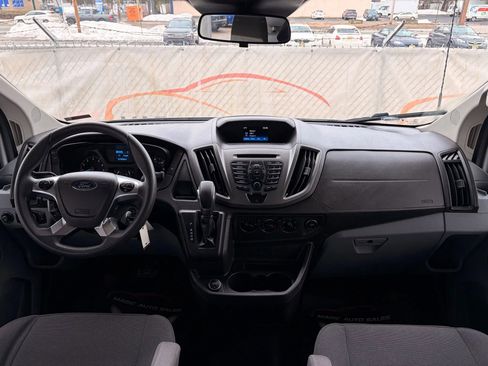 Used 2019 Ford Transit 350 XL image 24