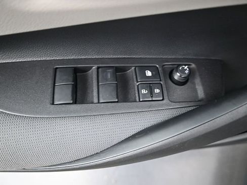 Used 2025 Toyota Corolla LE w/ Convenience Package image 9