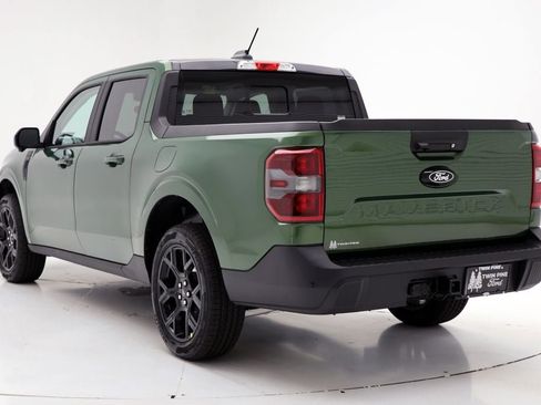 New 2025 Ford Maverick Lariat w/ Black Appearance Package image 8
