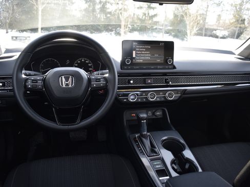 Used 2023 Honda Civic EX image 25