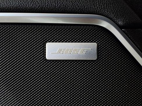 Used 2025 Chevrolet Silverado 1500 LTZ image 24