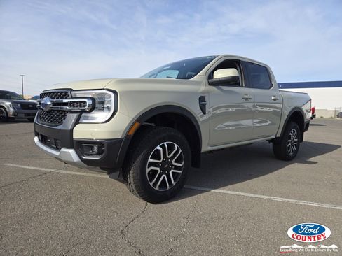 New 2026 Ford Ranger Lariat w/ FX4 Off-Road Package AWD/4WD image 2