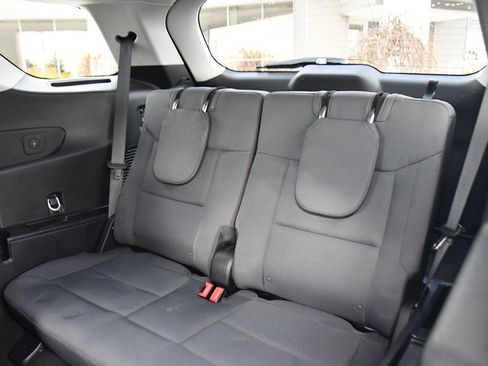 Used 2025 Ford Explorer Active image 21