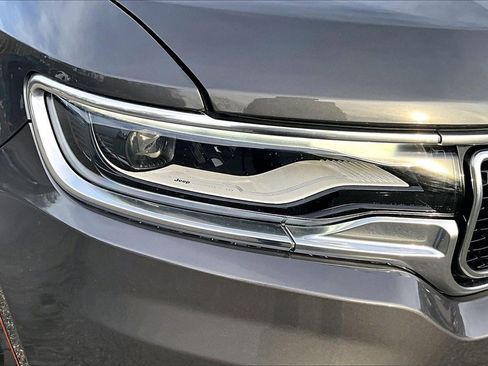 Used 2022 Jeep Wagoneer Series III w/ Convenience Group I image 27