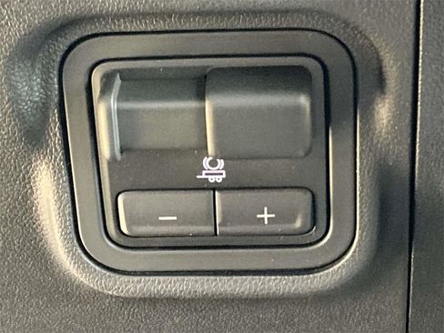 New 2026 GMC Hummer EV SUV image 25