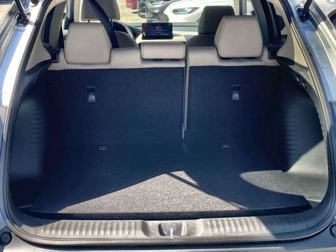 New 2026 Honda HR-V LX image 9