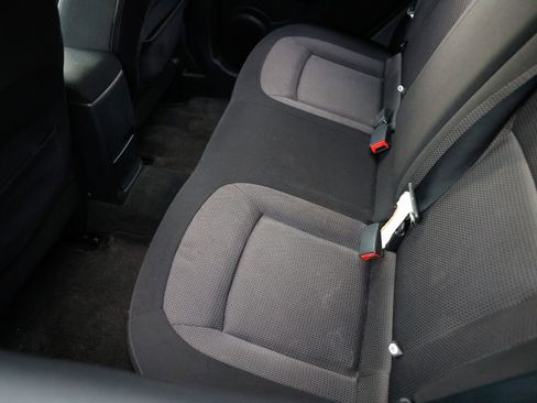 Used 2010 Nissan Rogue SL w/ Premium Pkg image 10