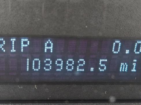 Used 2011 Ford Escape XLT w/ 202A Rapid Spec Order Code image 16