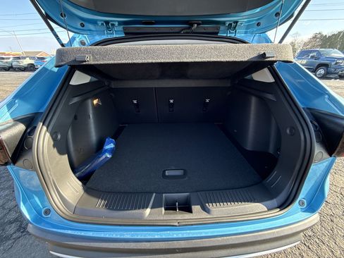 New 2026 Chevrolet Trax LT w/ Driver Confidence Package FWD image 52