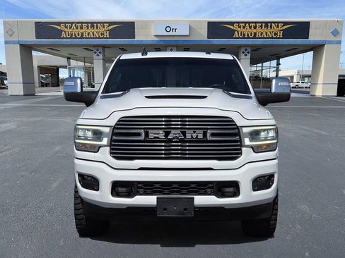 Used 2023 RAM 2500 Laramie AWD/4WD image 2
