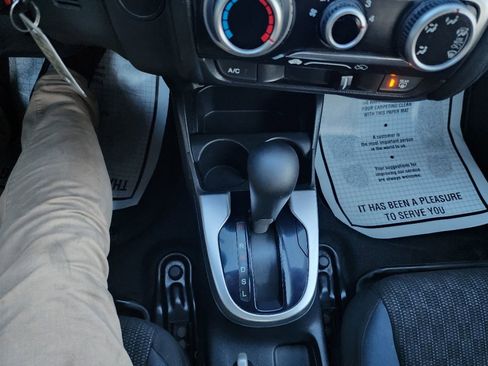 Used 2015 Honda Fit LX image 16