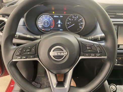 New 2025 Nissan Versa SV w/ Trunk Package image 20