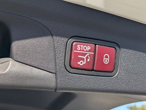 Certified 2024 Mercedes-Benz GLE 450 GLE 450 image 14