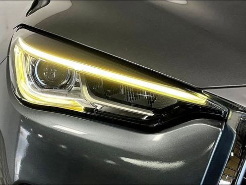 Used 2019 INFINITI QX50 Essential w/ Premium Heat Package image 28