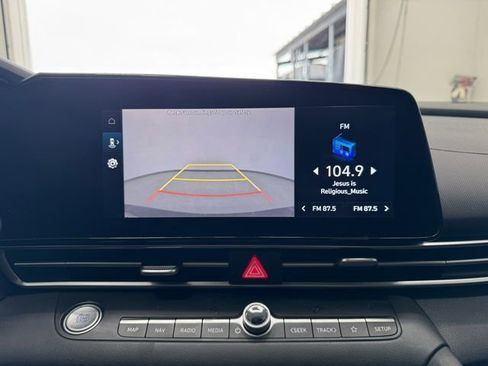 Used 2023 Hyundai Elantra SEL w/ Convenience Package image 27