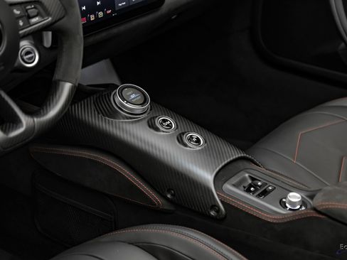 Used 2023 Maserati MC20 Spyder RWD image 72