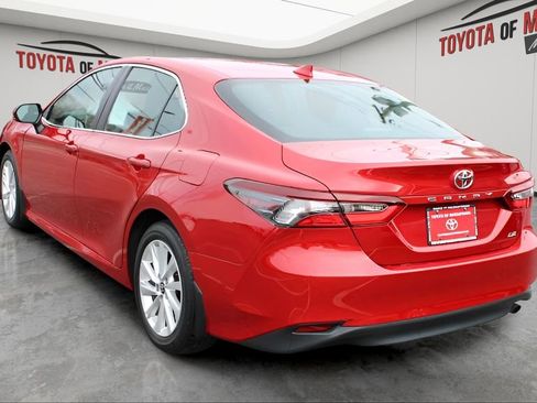 Used 2023 Toyota Camry LE image 3
