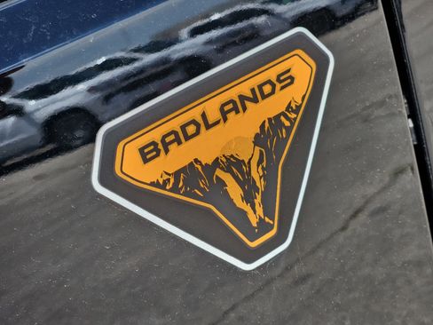 Used 2024 Ford Bronco Badlands AWD/4WD image 13