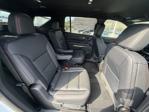New 2026 Chevrolet Traverse Z71 w/ Driver Confidence Package AWD/4WD image 38