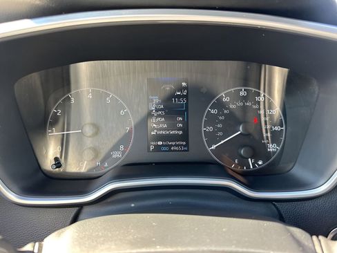 Used 2025 Toyota Corolla SE image 20