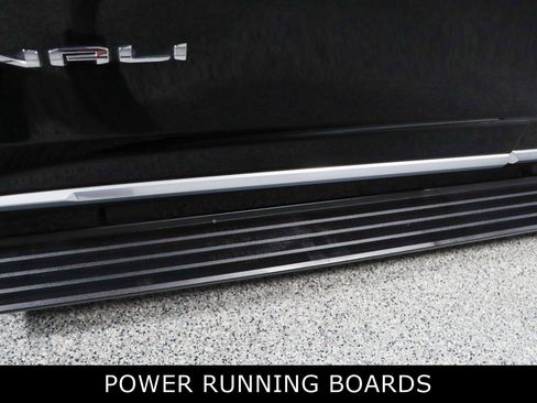 Used 2023 GMC Yukon Denali w/ LPO, Floor Liner Package AWD/4WD image 12