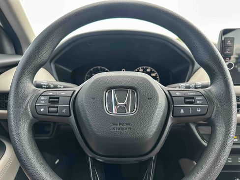 New 2026 Honda HR-V LX image 17