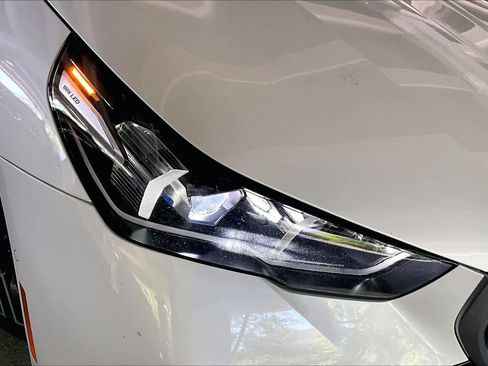 Used 2024 BMW 530i w/ Executive Package RWD image 27