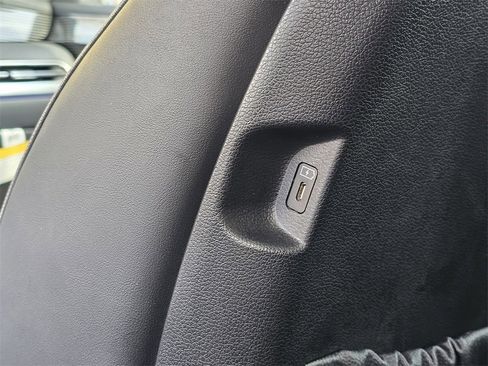 Certified 2025 Hyundai Palisade Calligraphy image 20