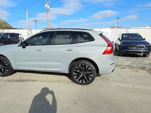 New 2026 Volvo XC60 B5 Ultra w/ Protection Package Premier image 6