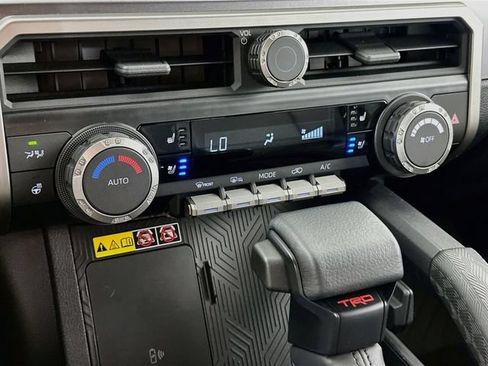 Used 2025 Toyota 4Runner TRD Off-Road Premium w/ Tow Technology Package AWD/4WD image 19