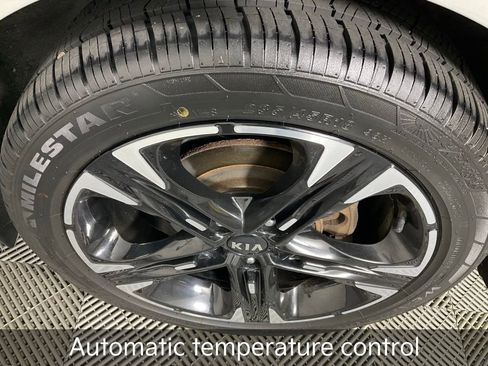 Used 2021 Kia K5 GT-Line image 9