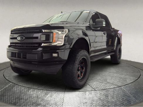 Used 2019 Ford F150 XLT w/ Equipment Group 302A Luxury image 3