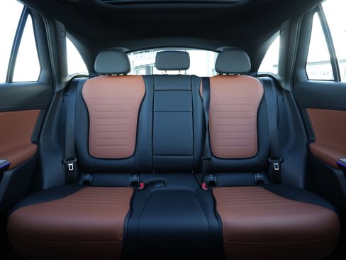 New 2026 Mercedes-Benz GLC 43 AMG 4MATIC image 37