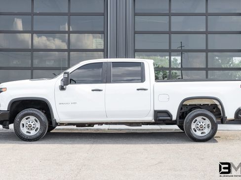 Used 2022 Chevrolet Silverado 2500 W/T w/ WT Fleet Convenience Package AWD/4WD image 4