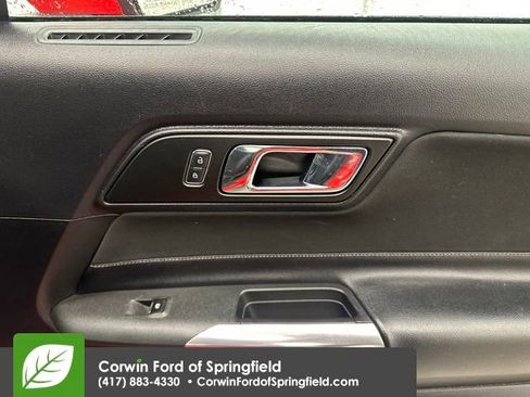 Used 2017 Ford Mustang GT image 19