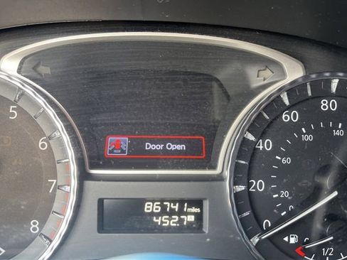 Used 2018 INFINITI QX60 Luxe w/ Deluxe Technology Package image 10