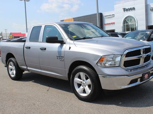 Used 2024 RAM 1500 Classic SLT AWD/4WD image 1