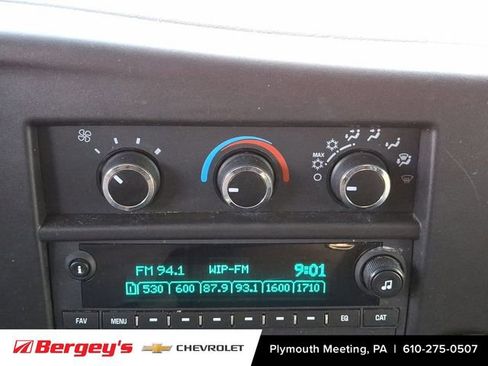 Used 2021 Chevrolet Express 2500 image 17