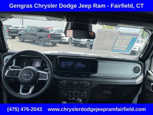 Certified 2025 Jeep Wrangler Unlimited Sahara w/ Safety Group AWD/4WD image 60
