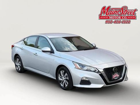 Used 2020 Nissan Altima 2.5 S FWD image 1