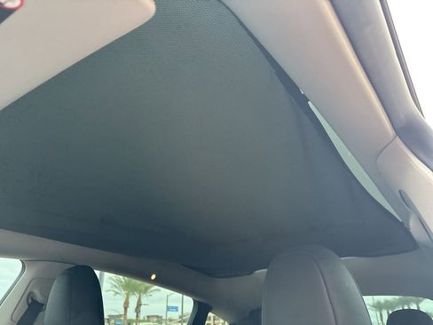 Used 2024 Tesla Model Y Performance image 13