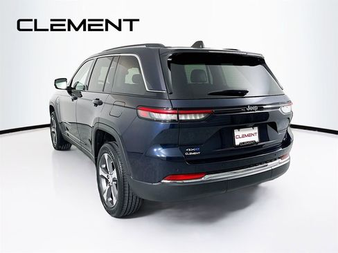 Used 2022 Jeep Grand Cherokee Limited 4xe image 8