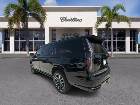 Certified 2022 Cadillac Escalade ESV Sport Platinum RWD image 11