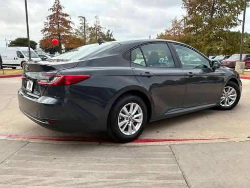Used 2026 Toyota Camry LE FWD image 6