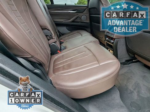 Used 2018 BMW X5 xDrive50i AWD/4WD image 25