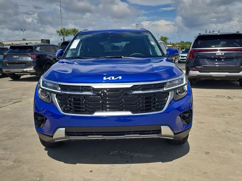 New 2026 Kia Seltos S FWD image 3